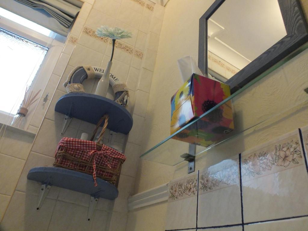 Leonardos Guest House Σουόνσι Δωμάτιο φωτογραφία